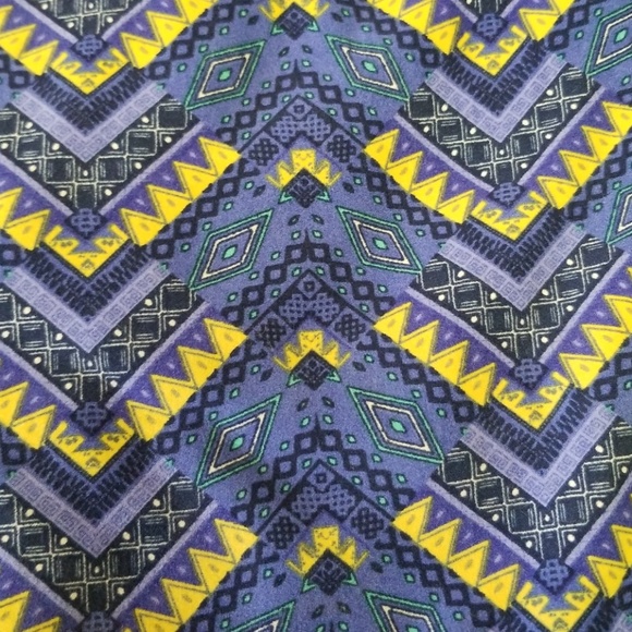 Lularoe TC leggings - Picture 2 of 3